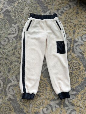 Fabletics Cream Sherpa Joggers with Black Trim